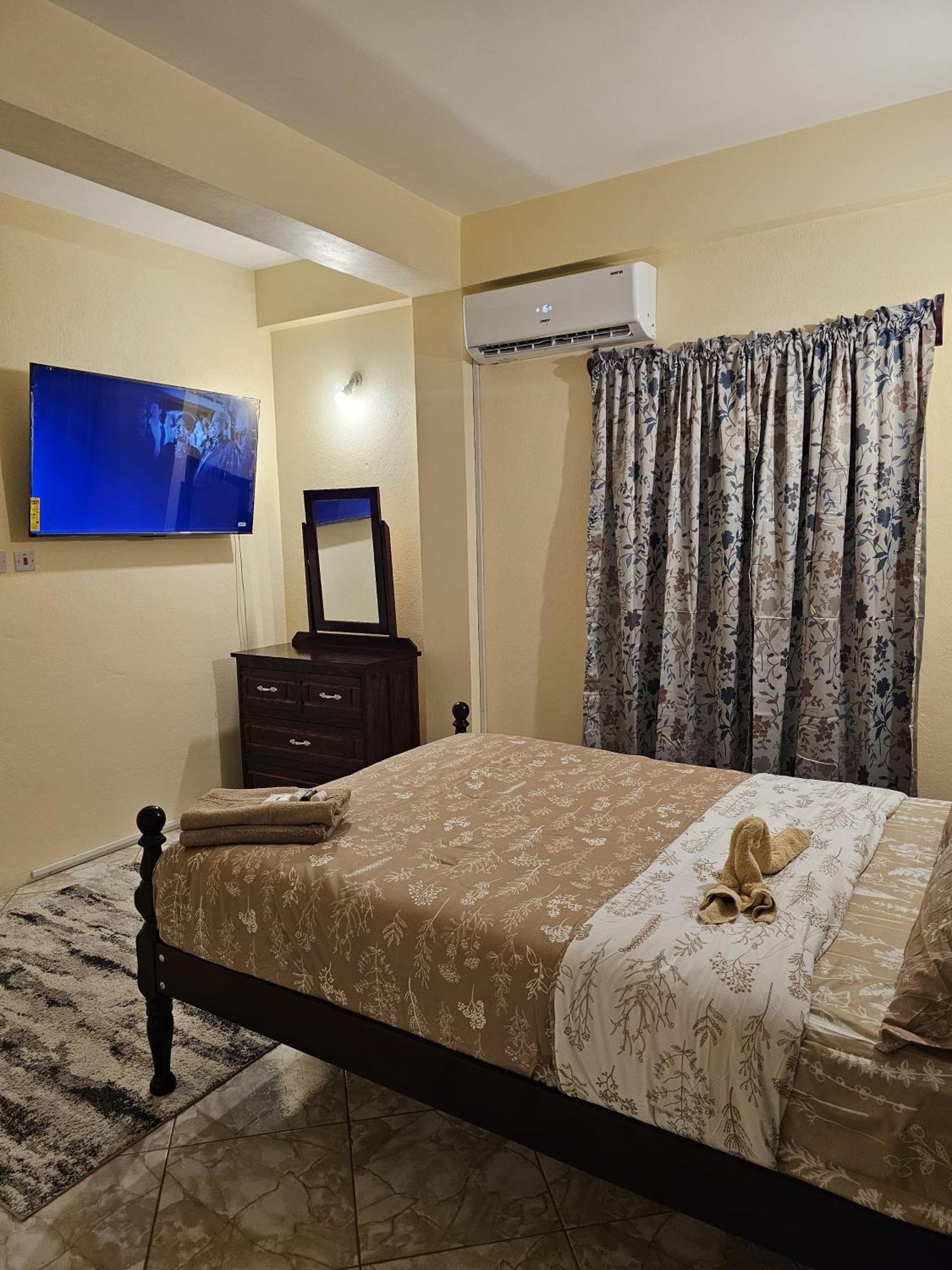 Castle Berry Apartments Kingstown Exterior foto